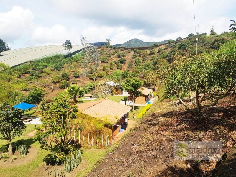 FINCA EN EL SANTUARIO