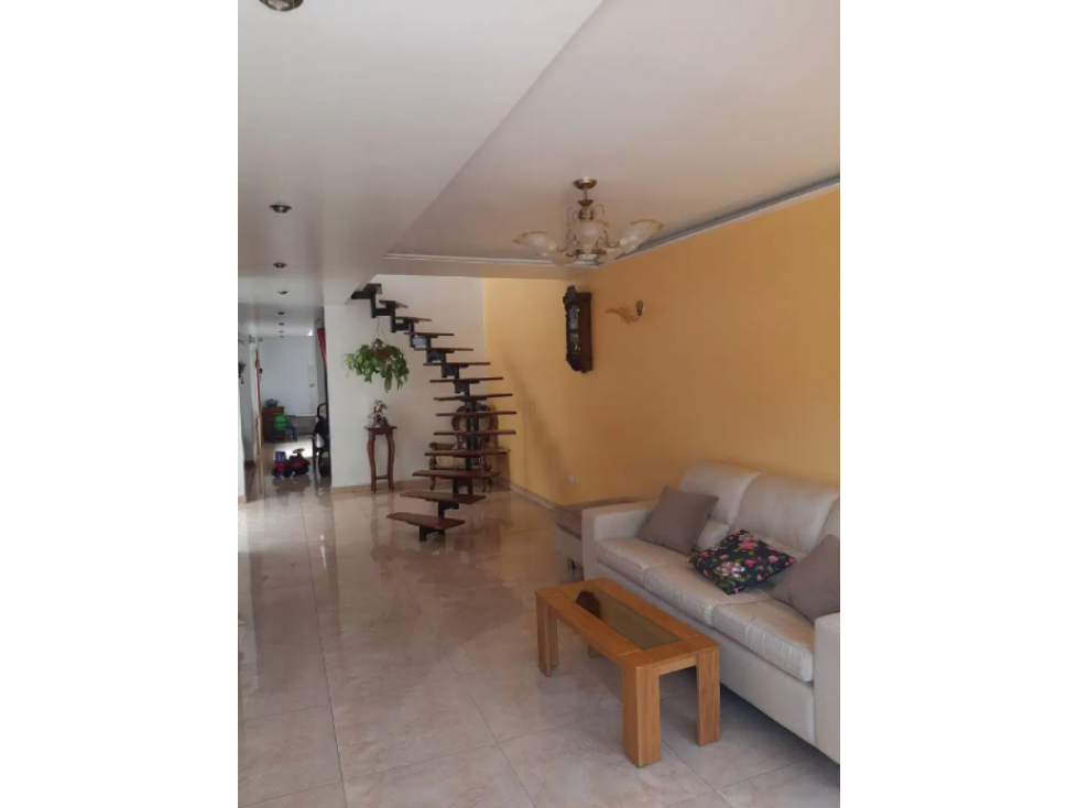 Venta de Casa Valle del Lili, Sur de Cali, 3670.