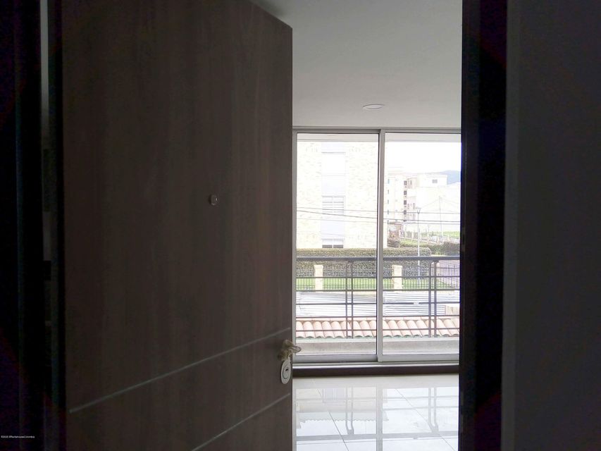 Apartamento en  Sabana Centro(Chia) COD: 22-235