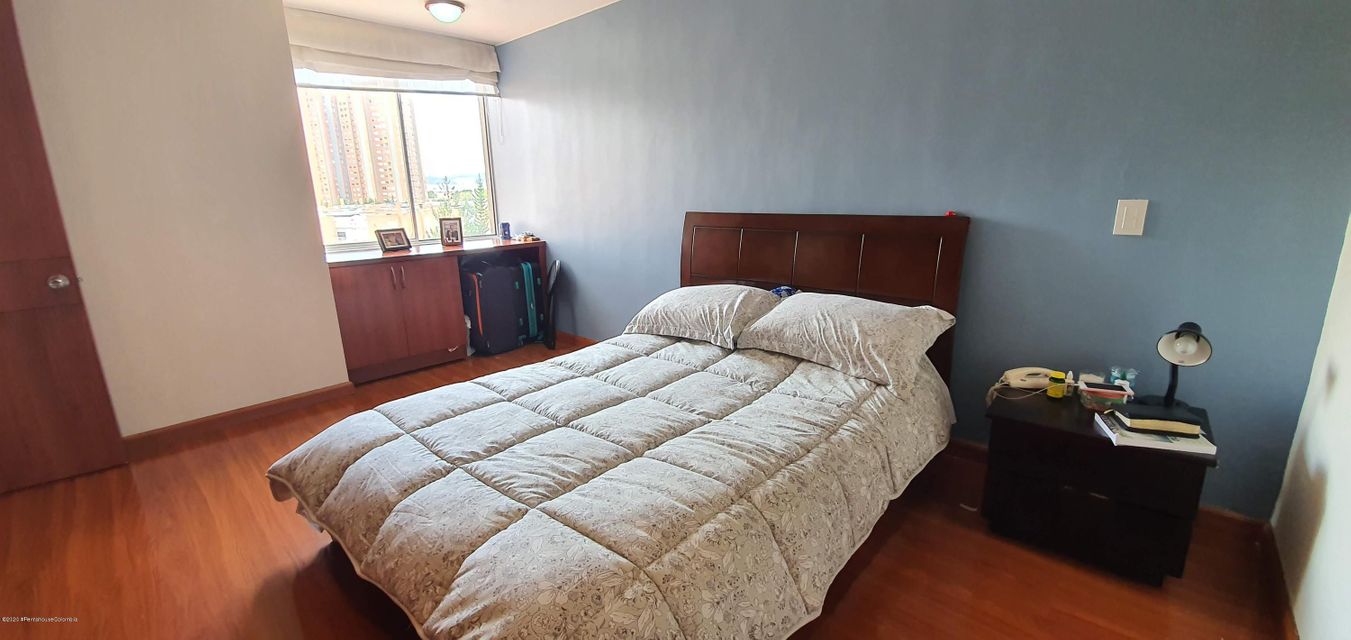 Apartamento en  Bogota CO: 22-678