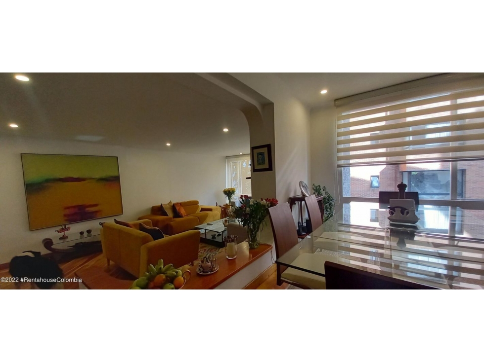 Arriendo Apartamento en  La Cabrera(Bogota) C.C 22-1770