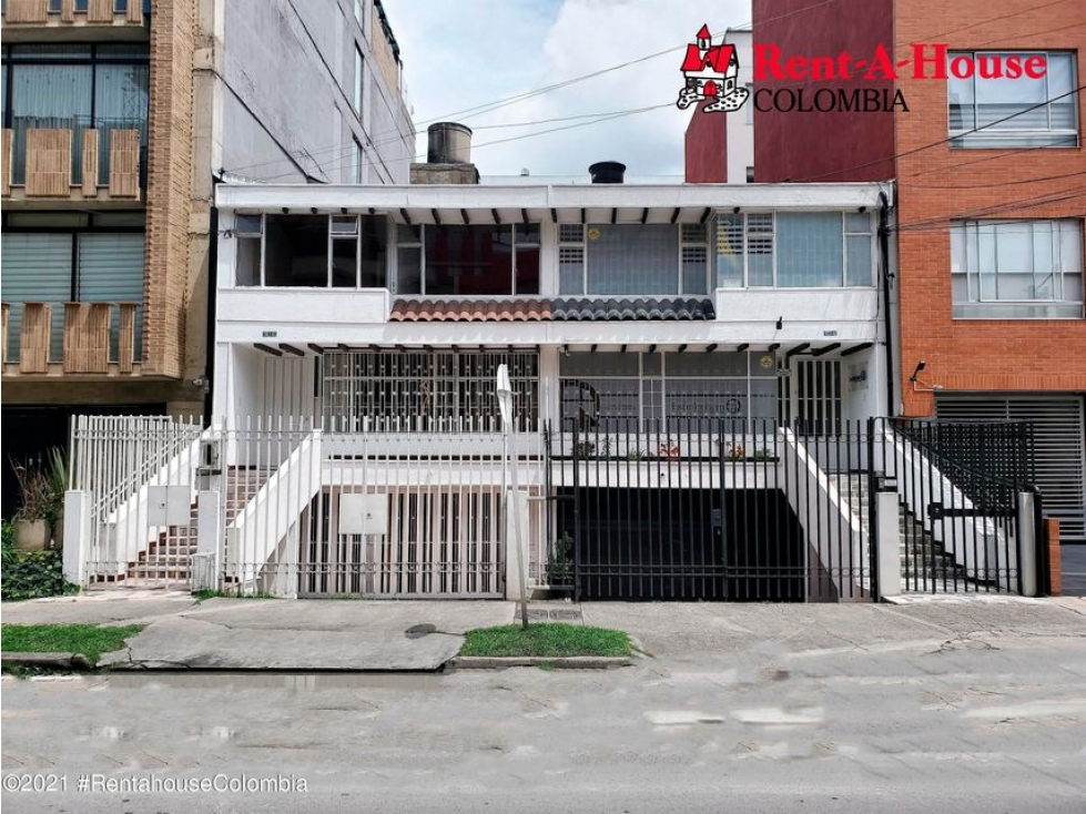 Arriendo Casa en  Pasadena(Bogota) C.C 22-914