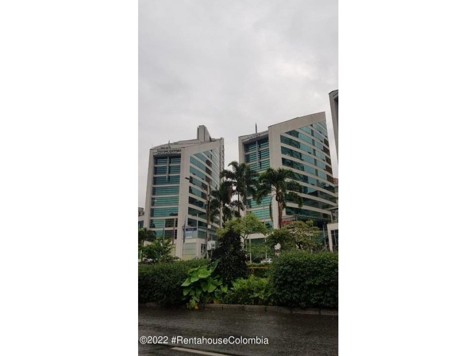 Comercial en  Pradito(Medellin) RAH CO: 22-2565