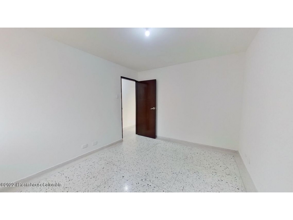 Apartamento en  Altos de Riomar RAH CO: 22-3278
