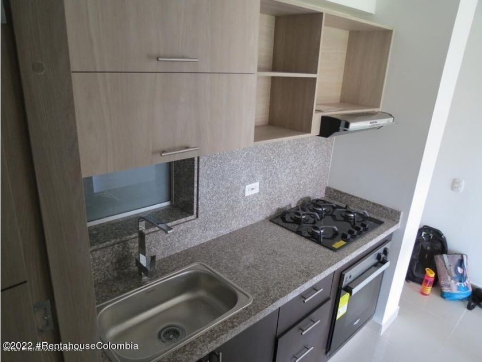 Vendo Apartamento en  Villa AlsaciaS.G. 23-407