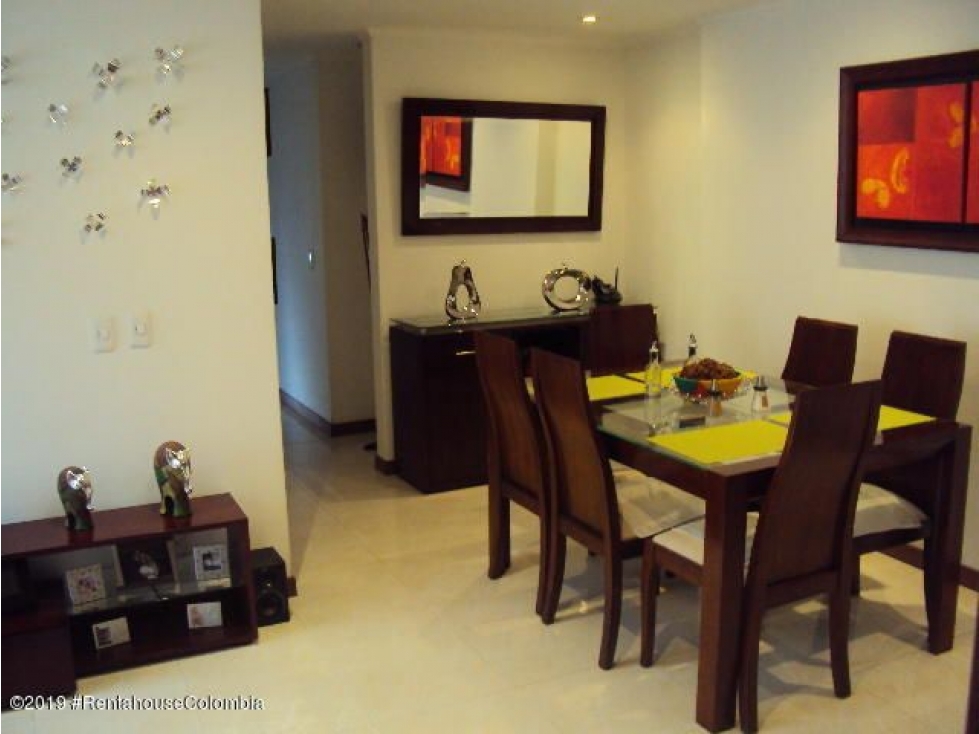 Vendo Apartamento en  Granada NorteS.G. 23-932