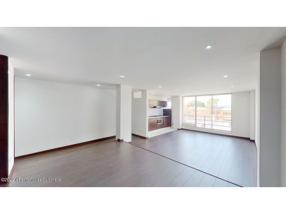 Apartamento en  Los Cedros(Bogota) RAH CO: 22-3041