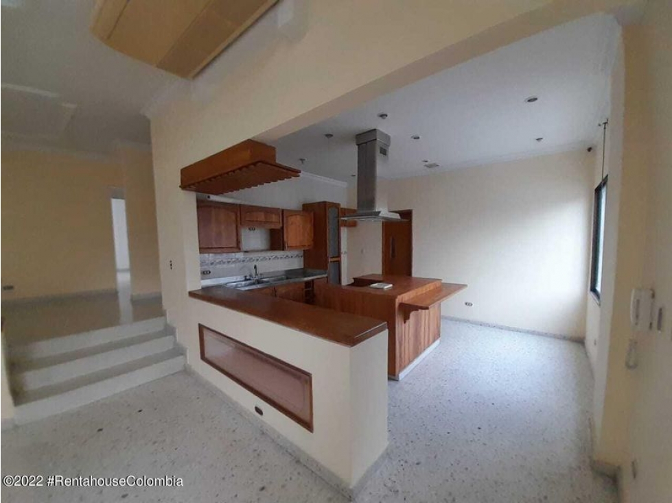 Apartamento en  Manga(Cartagena) RAH CO: 23-730