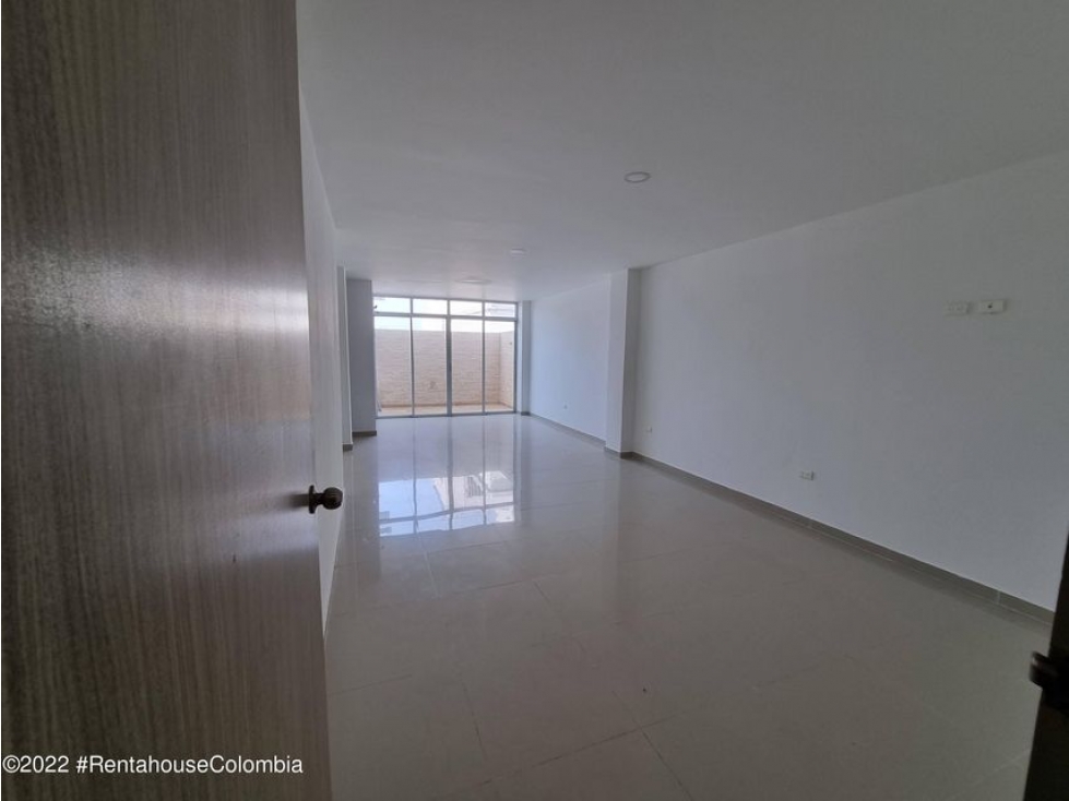 Apartamento en  Manga(Cartagena) S.G  23-1116