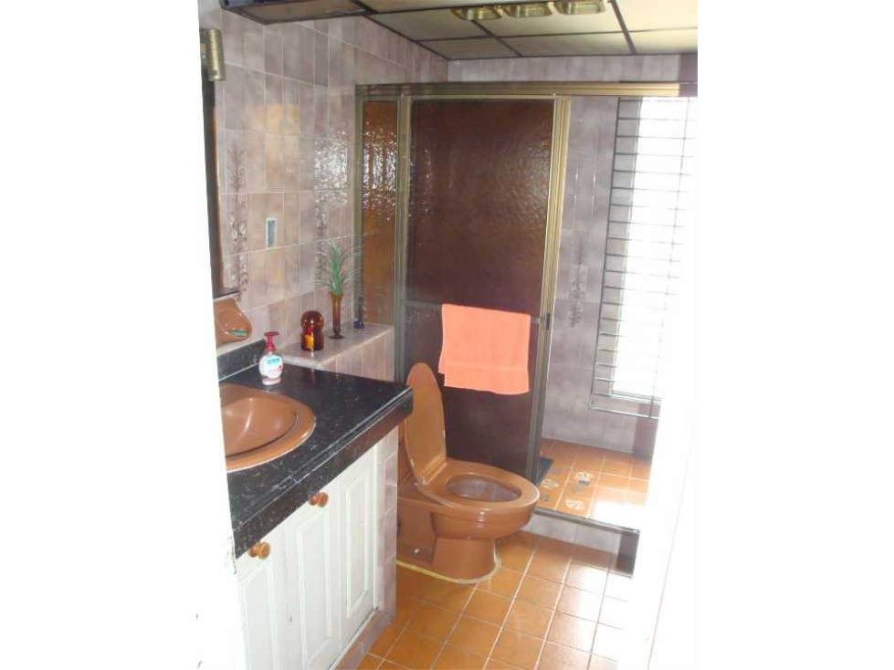 VENDO CASA EN SAN VICENTE(cali) T.P