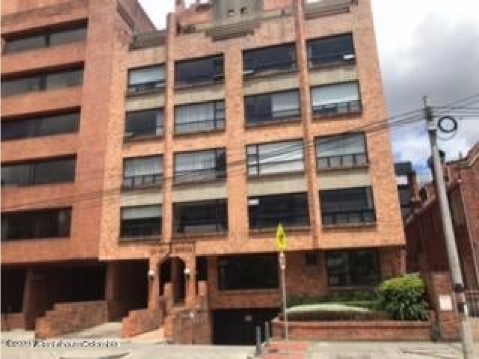 Apartamento en  El Nogal(Bogota) RAH CO: 24-247