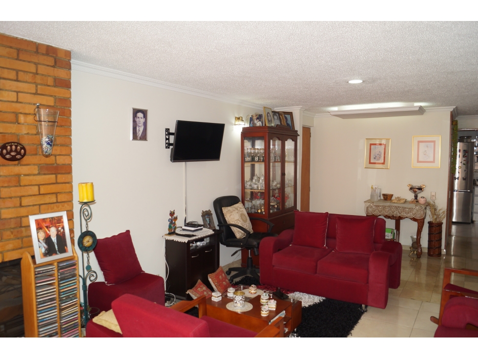 ZS-920 Apartamento en venta, Colina Campestre