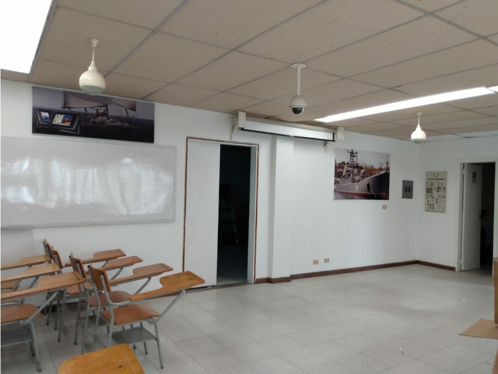 38403 - Oficina para Arriendo en Santa Lucia