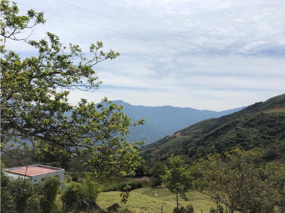 LOTE EN COPACABANA - VEREDA LA VETA