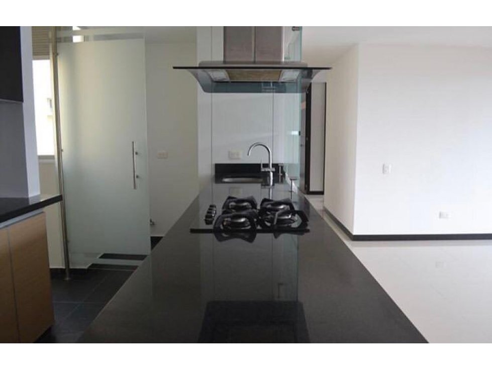 SE VENDE APARTAMENTO EN CIUDAD JARDIN - CALI SUR