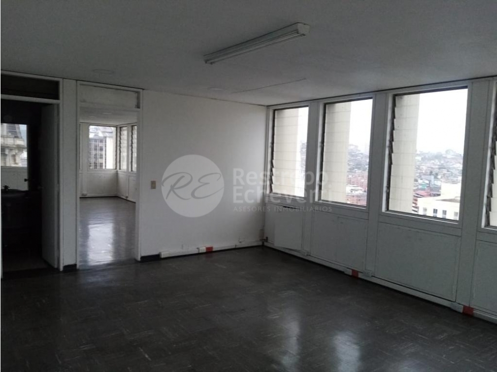 Arriendo oficina en el Centro, Manizales