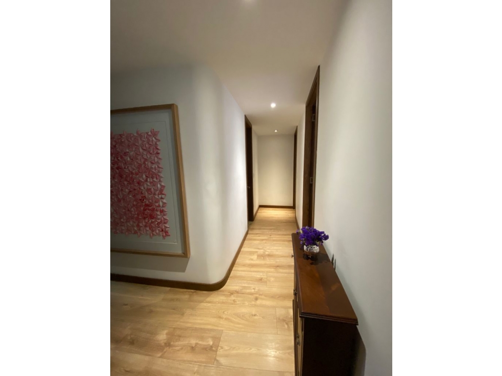 Vendo espectacular apartamento de 191M2 remodelado