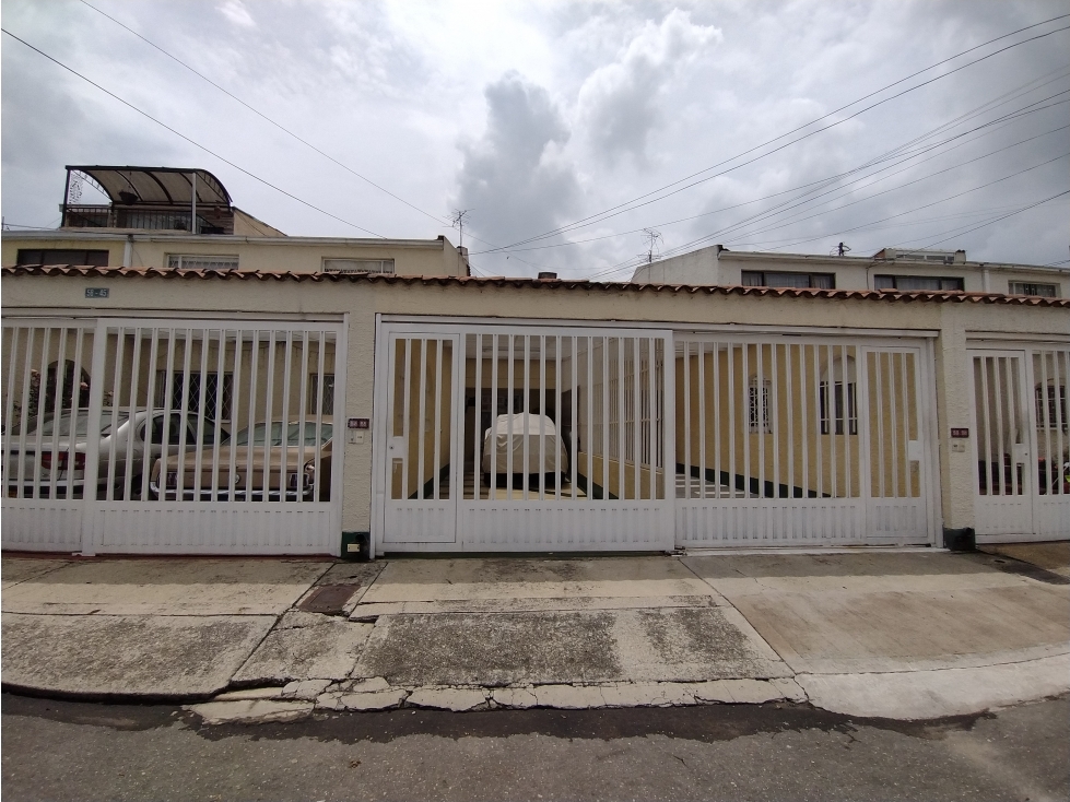 Venta Casa en Villa del Prado