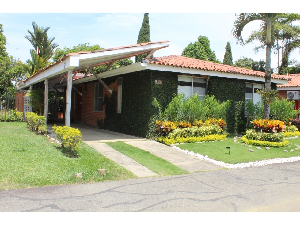 Vendo hermosa casa  campestre en El Castillo, Jamundi