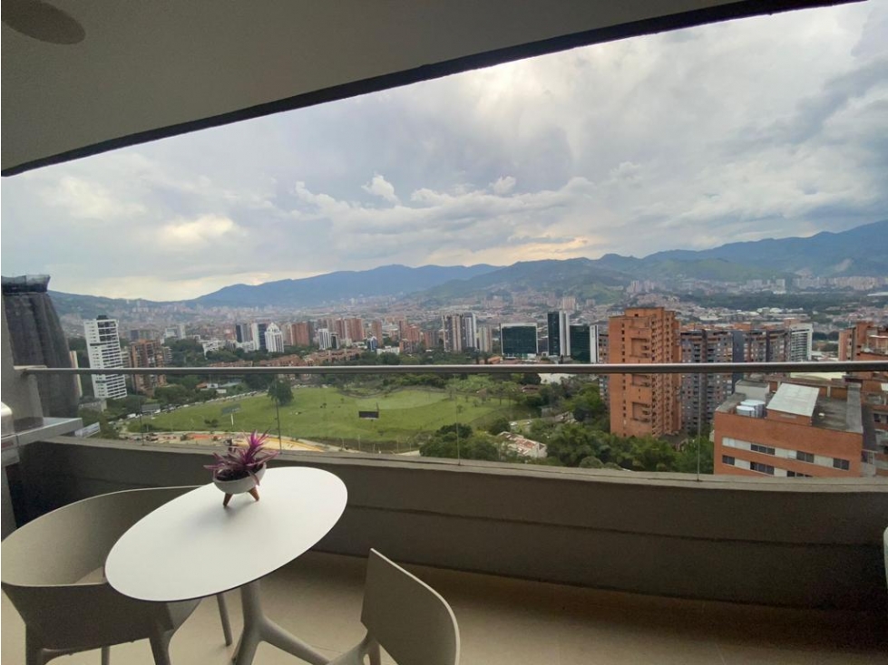 VENDO APARTAMENTO EN EL POBLADO CEYLAN 34