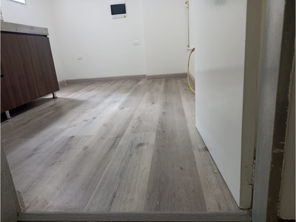 VENDO APTO EN PRADO CENTRO, MEDELLÍN. 109 M2