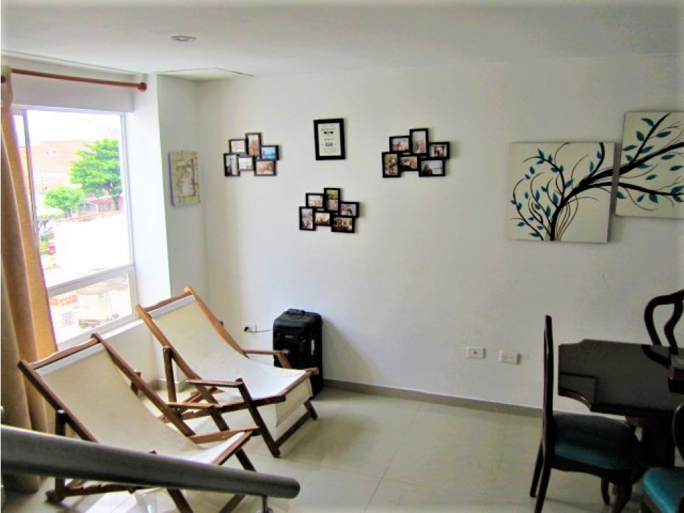 APARTAMENTO DUPLEX B. LA VICTORIA, BUCARAMANGA