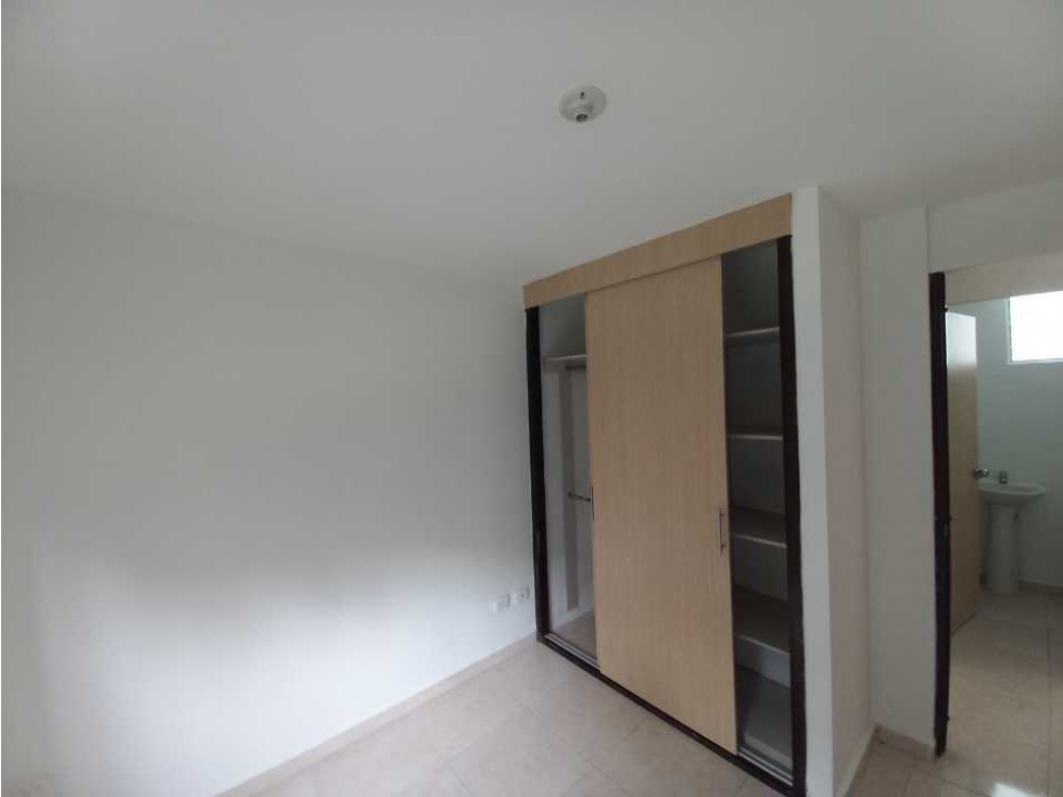 Apartamento en venta en Dosquebradas sector Piamonte  / COD: 6195769