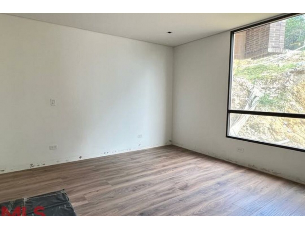 Apartamento en venta en Las Palmas, Medellín