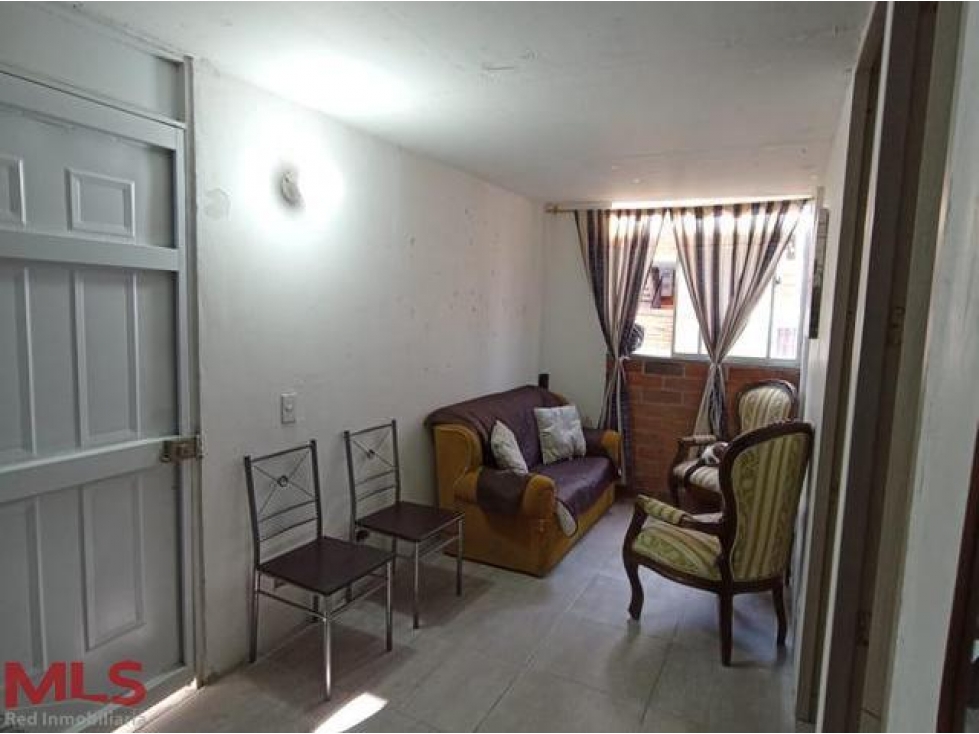 APARTAMENTO EN VENTA(MLS#237208)