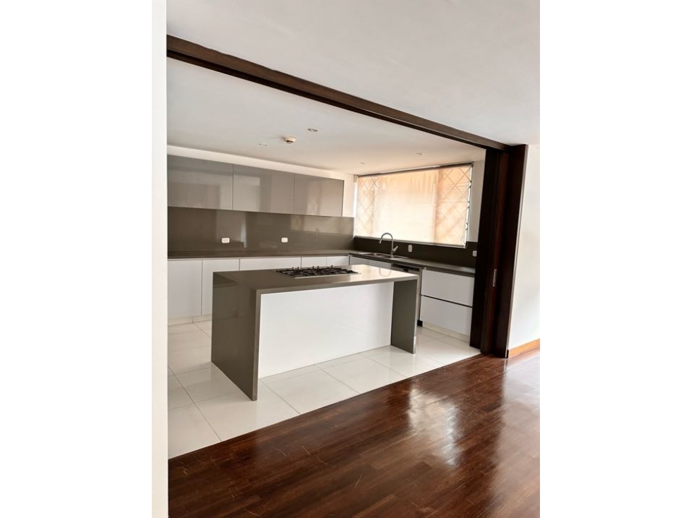 Apartamento remodelado en La Cabrera