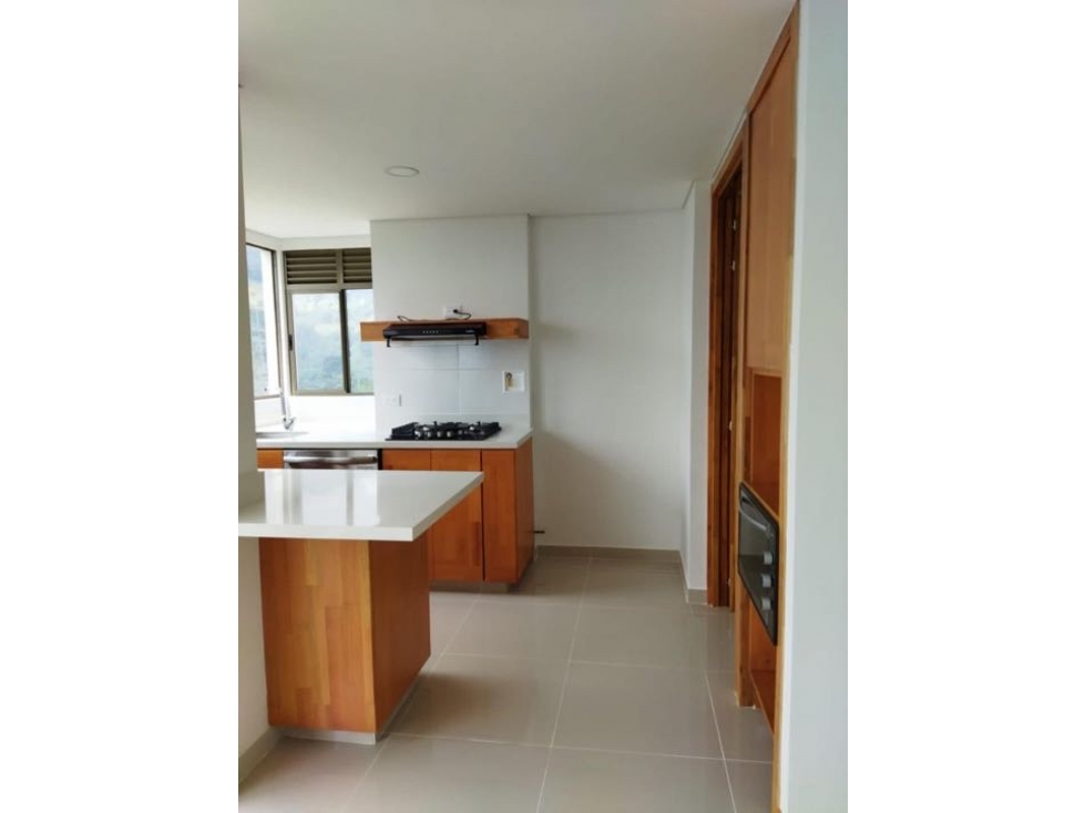 Apartamento Sabaneta Loma de San José 102 metros 500 millones