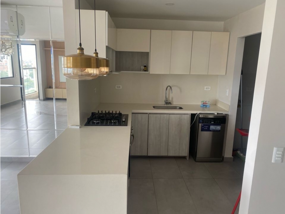 ARRIENDO APARTAMENTO BARRIO EL GOLF