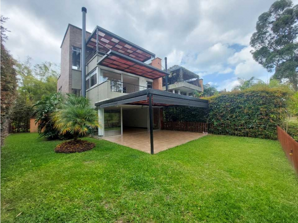 CASA EN VENTA EN RIONEGRO ANTIOQUIA, SECTOR LLANOGRANDE