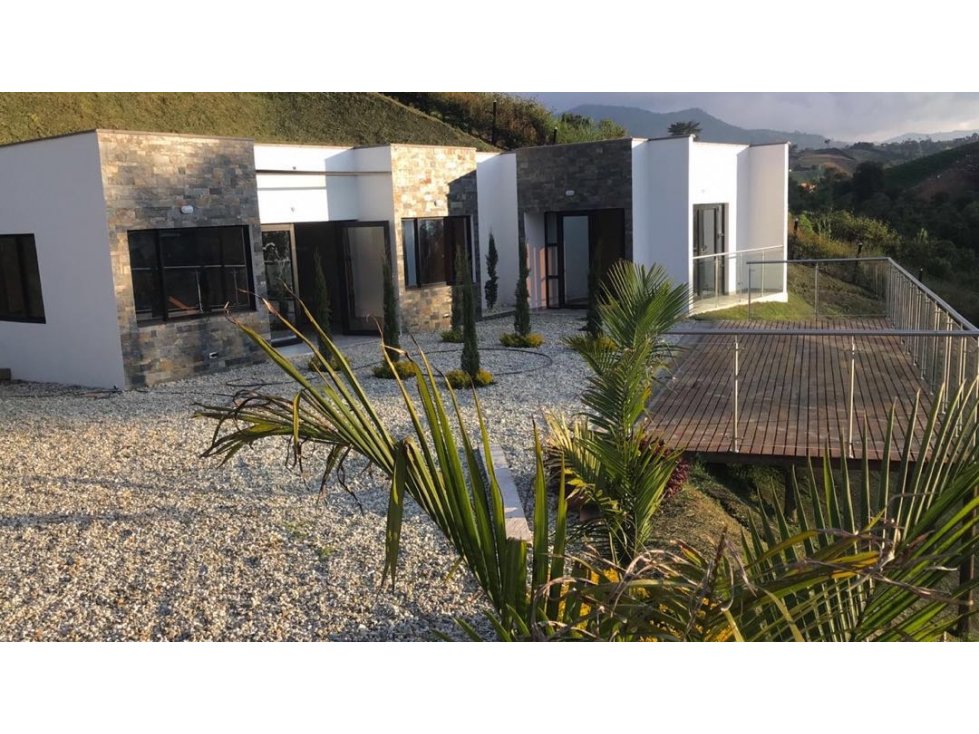 ENCANTADORA FINCA EN VENTA NUEVA PARA ESTRENAR EN MARINILLA