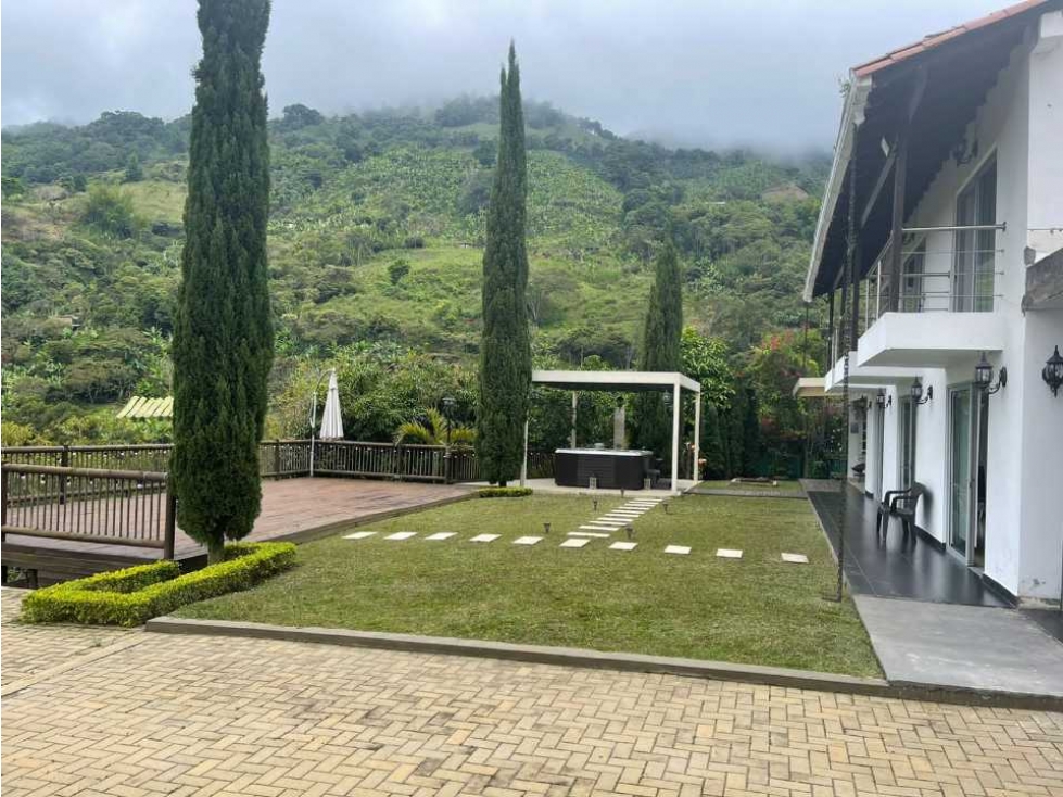 Finca en San Jeronimo. Se vende