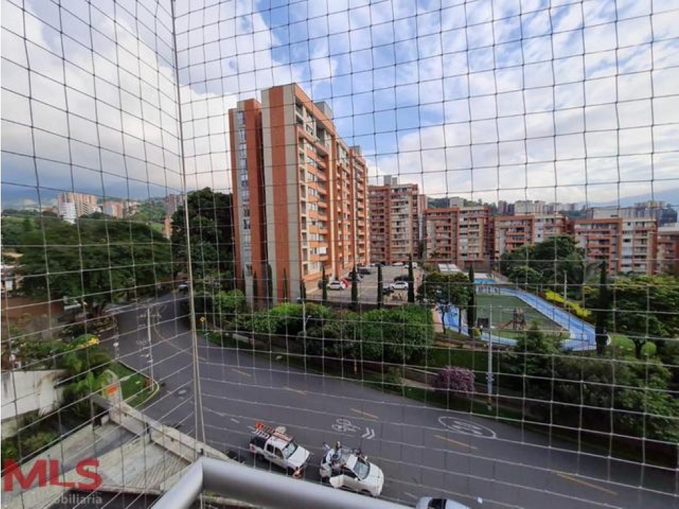 HERMOSO APARTAMENTO A LA VENTA(MLS#238232)