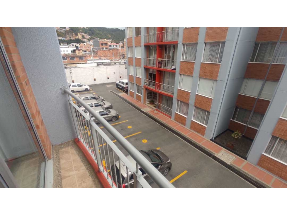 Lijaca, las Mercedes, 57 M2, piso 3