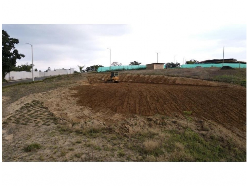 LOTE EN PEREIRA VÍA ARMENIA 2389 m2