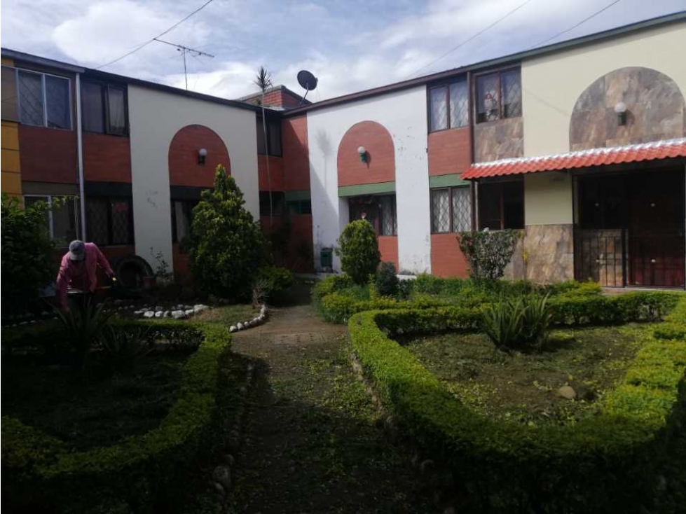 LUXA VENDE CASA DE 2 PISOS BARRIO AIDA LUCIA - POPAYAN