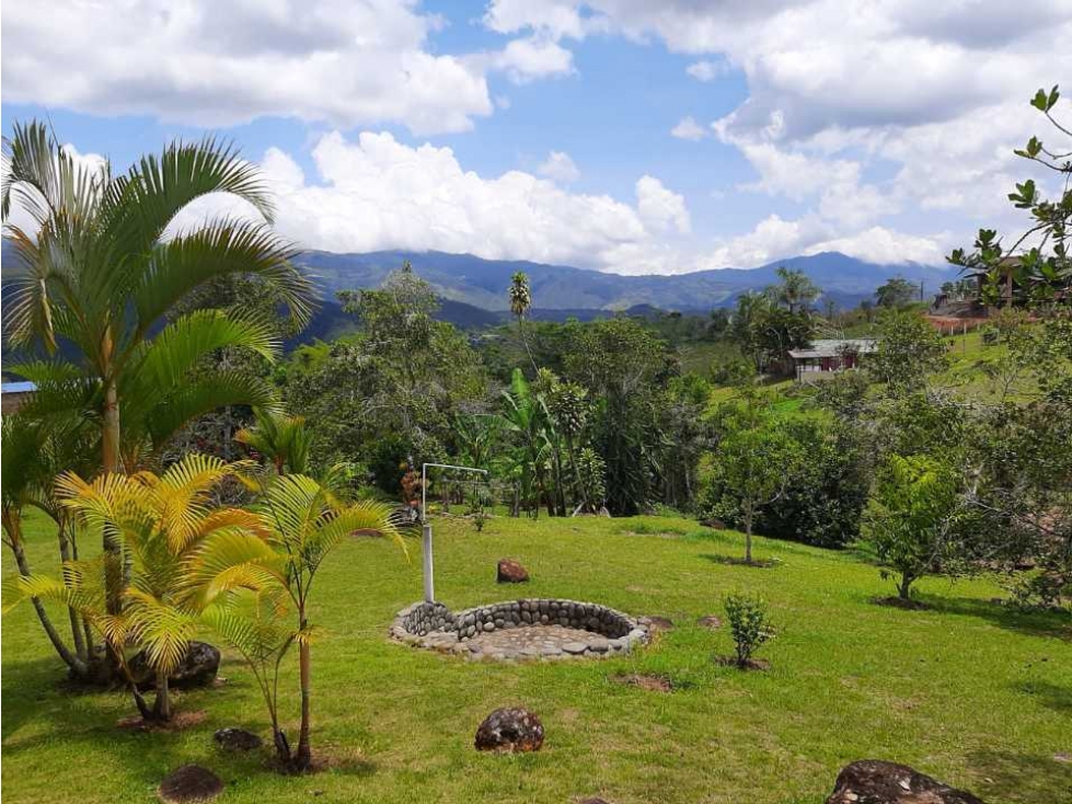 Se vende finca en parcelación kilómetro 32