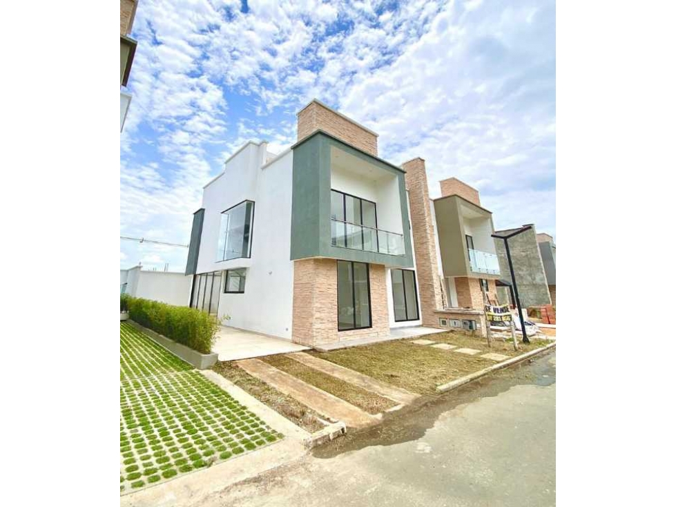 SE VENDE HERMOSA CASA JAMUNDÍ ALFAGUARA DE LUJO NEGOCIABLE