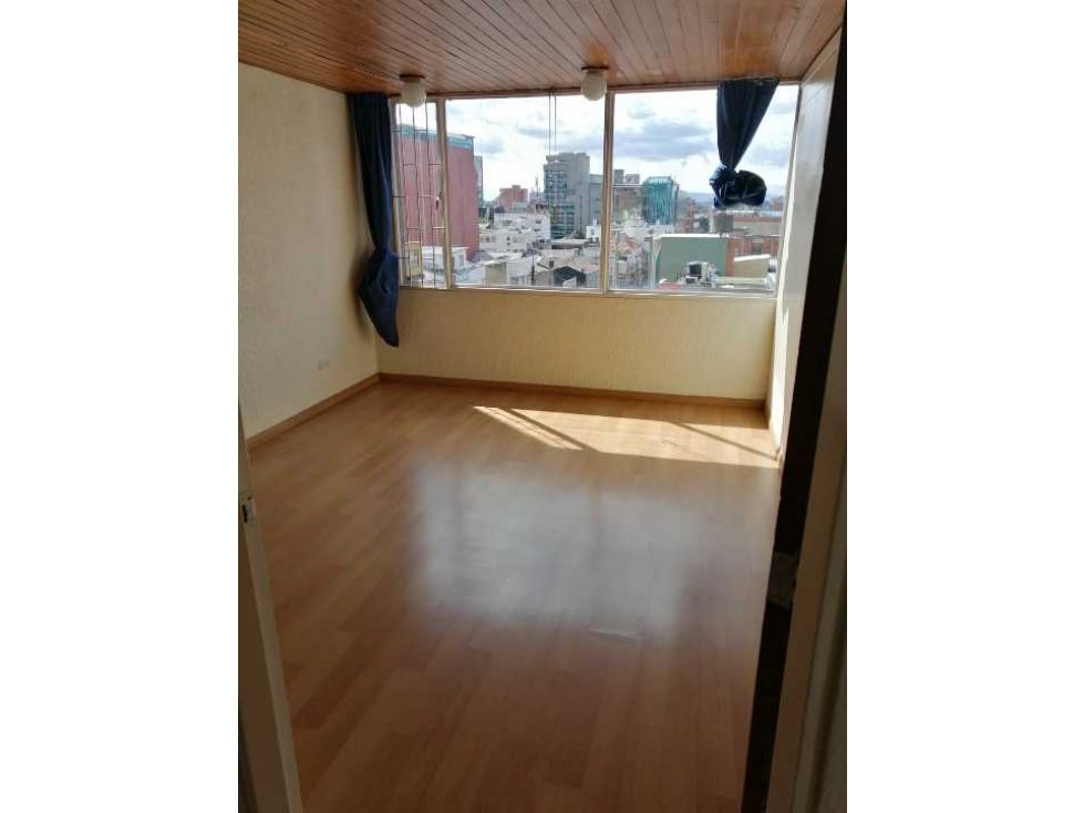 SE VENDE HERMOSO APARTAMENTO CHAPINERO