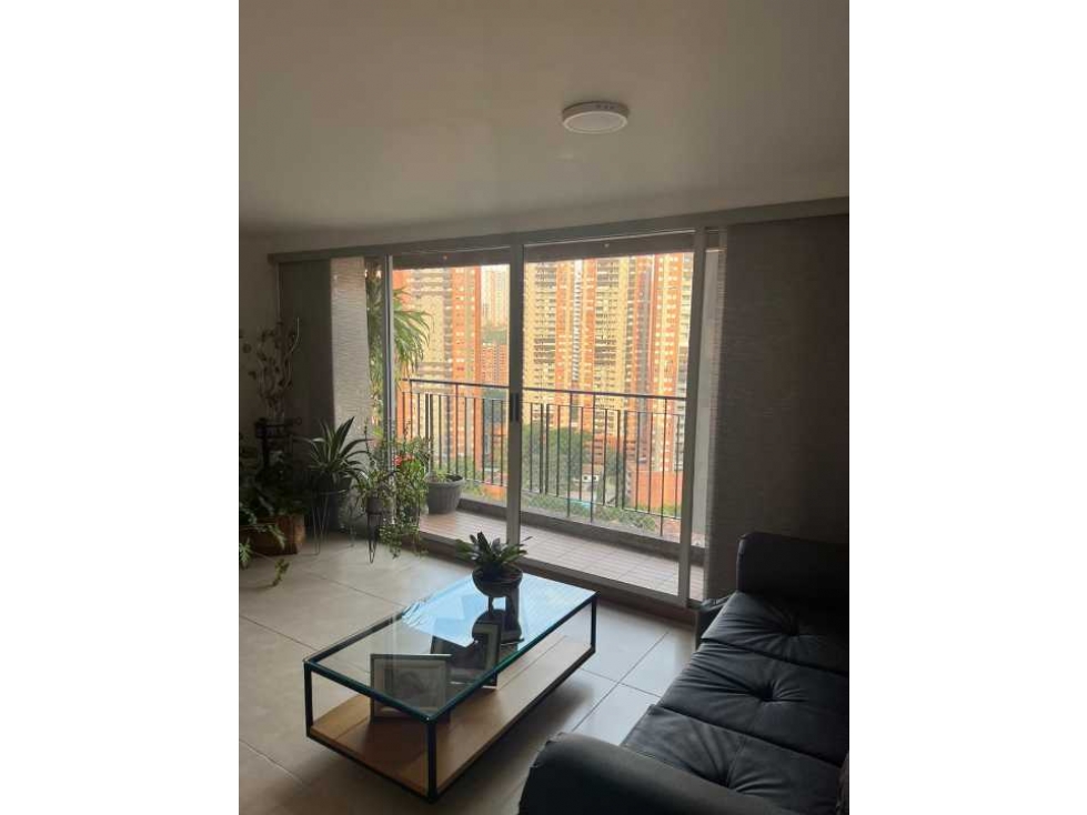 SE VENDE HERMOSO APARTAMENTO EN SABANETA SECTOR SAN REMO