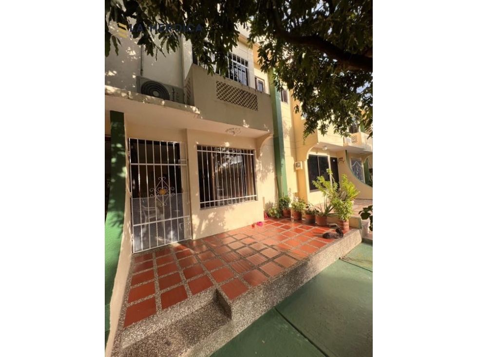 VENDEMOS CASA EN VILLAS DE LA VICTORIA-CARTAGENA