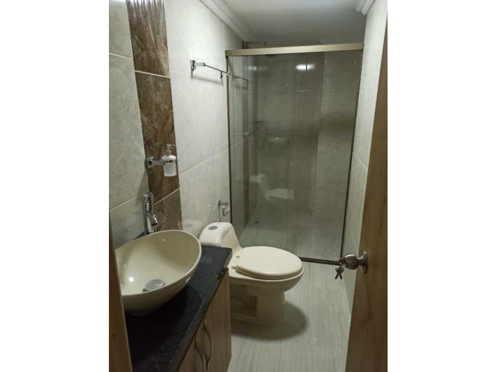 VENDO APARTAMENTO A ESTRENAR EN CABAÑITAS CON PARQUEADERO PRIVADO