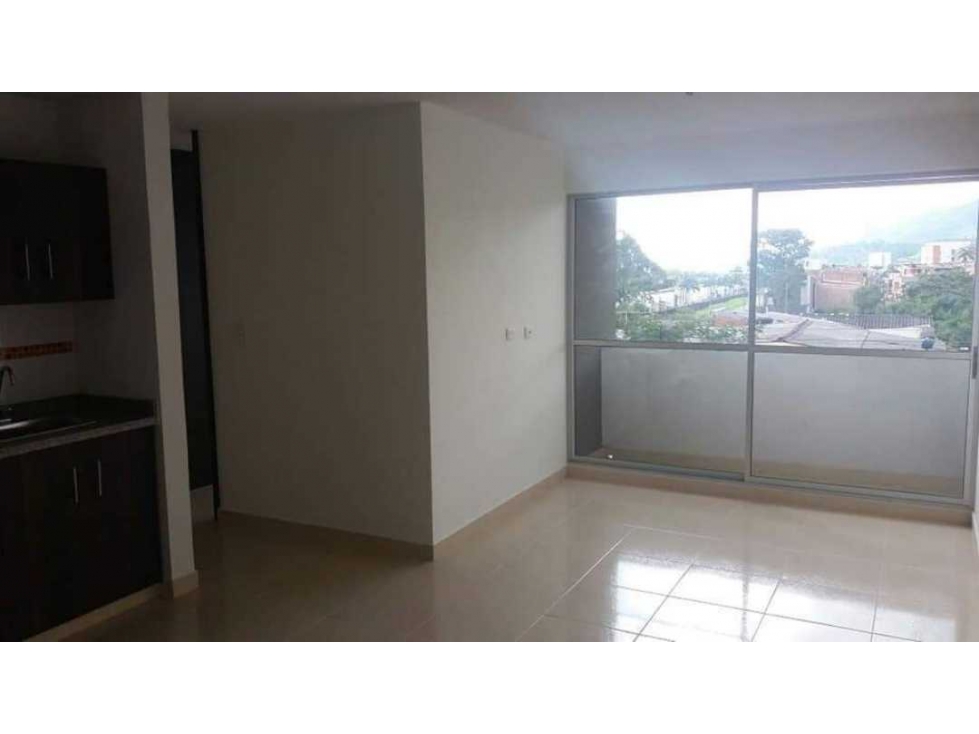 Vendo apartamento en conjunto cerrado vía principal  Dosquebradas