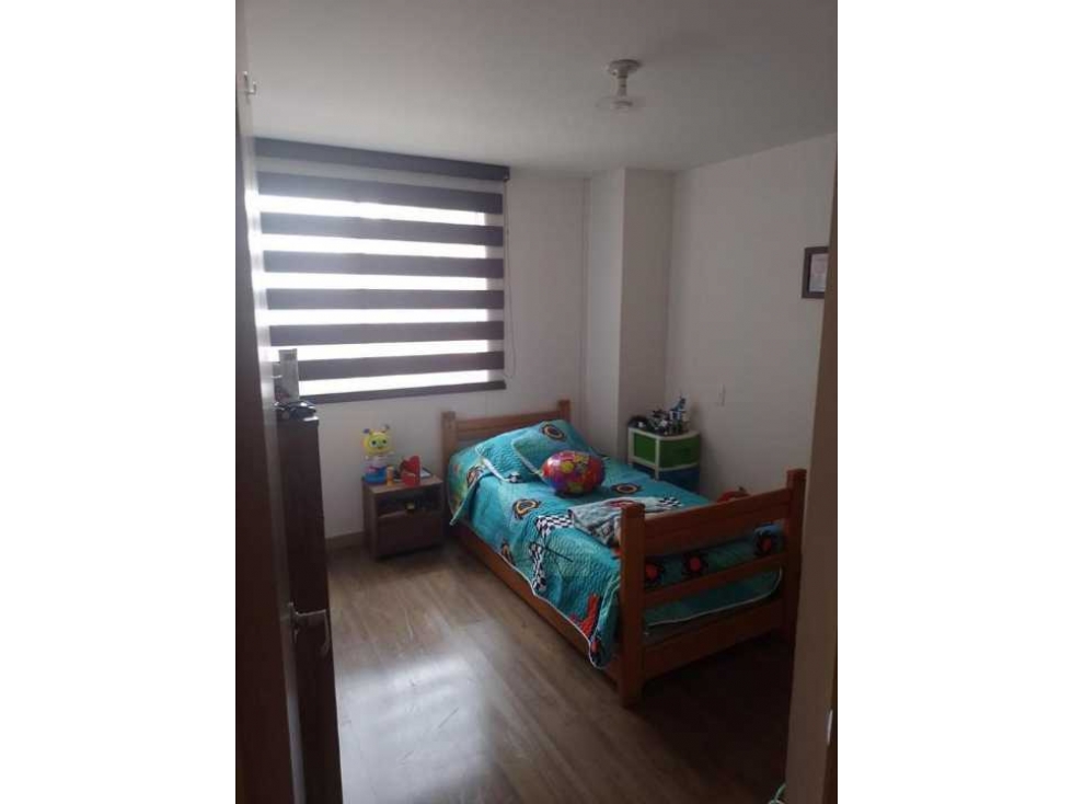 VENDO APARTAMENTO EN SABANETA LOMA DE SAN JOSE