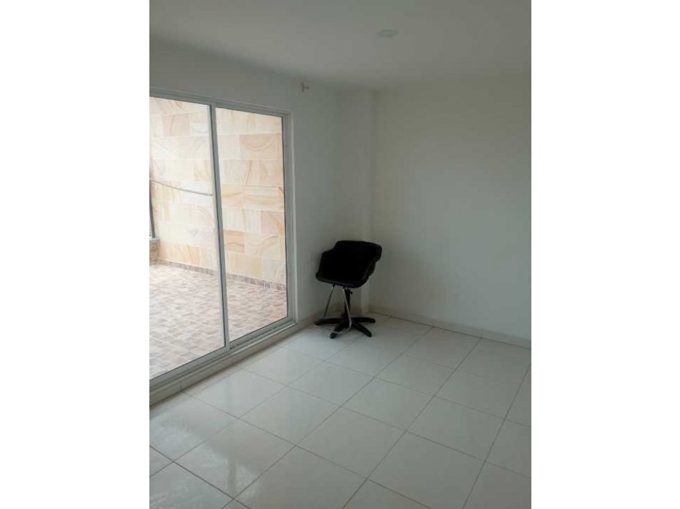 VENDO APARTAMENTO P5 POBLADO GIRON