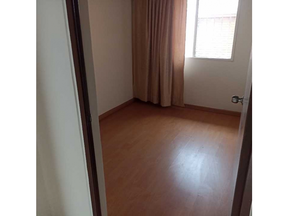 Vendo Casa apta para hipoteca en rincón de venecia Bogota