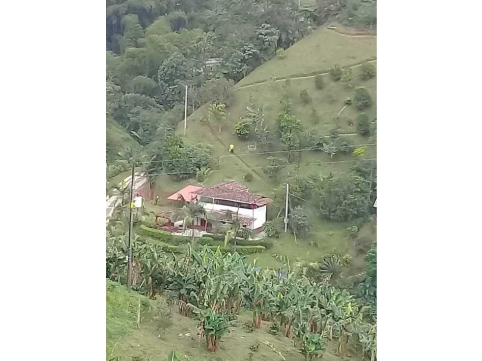 Vendo casa de Descanso cerca Caldas, vía amaga